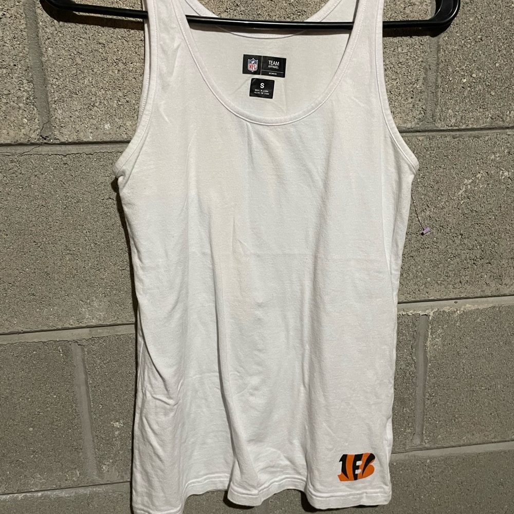 White Bengals tank size small, nfl team apparel